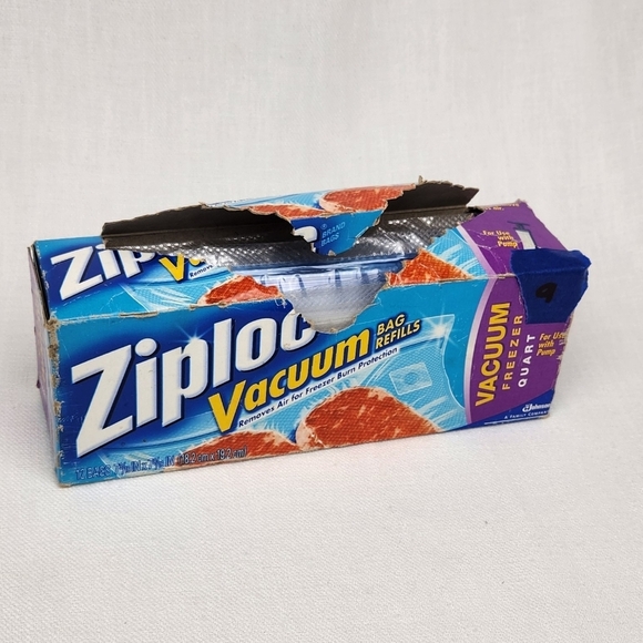 Ziploc Vacuum Freezer Quart Open Box 9 unused Bags. No Pump. - Picture 1 of 2
